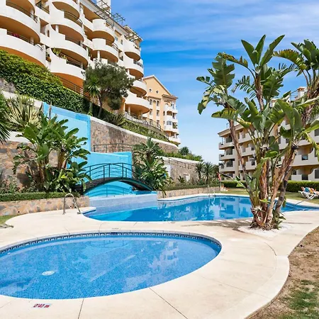 Modern Sea View Near Puerto Banus Apartman